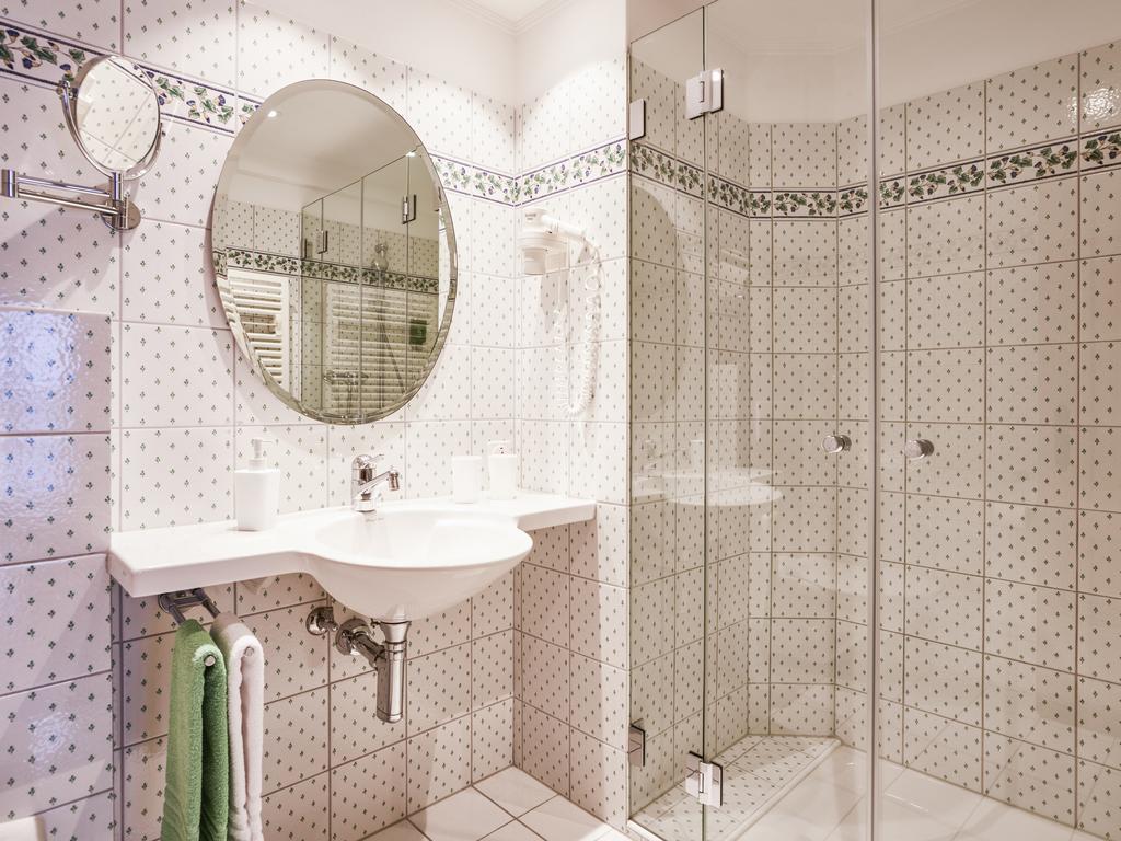 Privata Hotel 3*