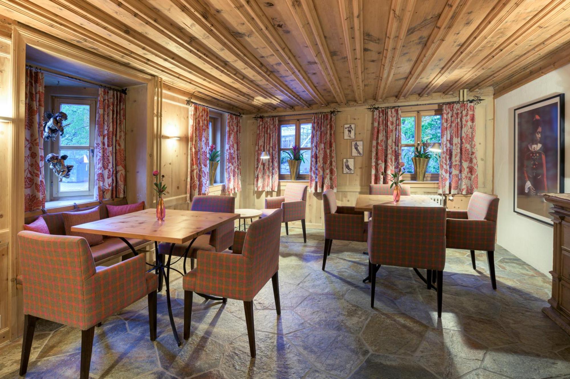 Hotel Privata 3*